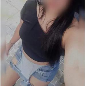 Chica busca chico en Granada: 