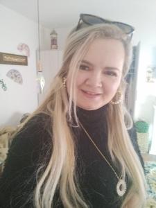 643805158: Chica busca chico en Almería