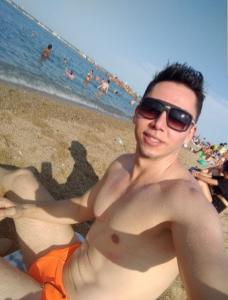 Chico busca chica en Barcelona: 