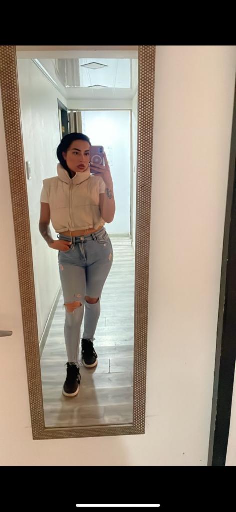 Chica busca chico en Mallorca: 