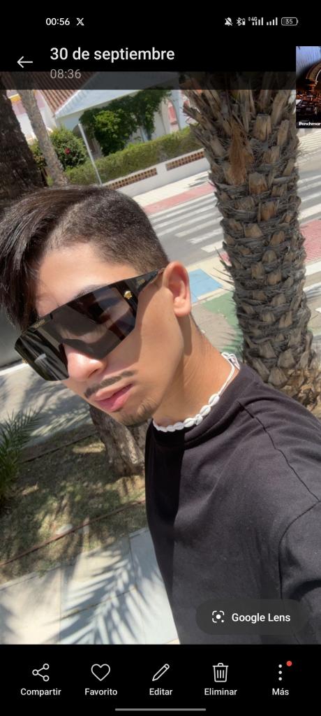 Chico busca chica en Málaga: 