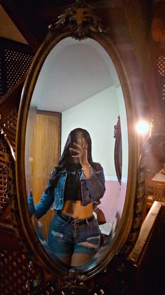 Chica busca chico en Cádiz: 