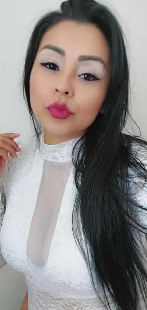 Chica busca chico en Menorca: 