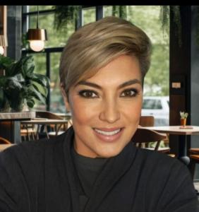 672977876: Chica busca chico en Sevilla