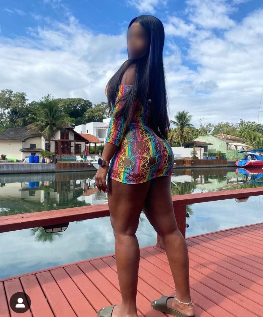 Chica busca chico en Málaga: 