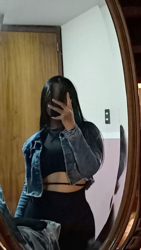 Chica busca chico en Cádiz: 