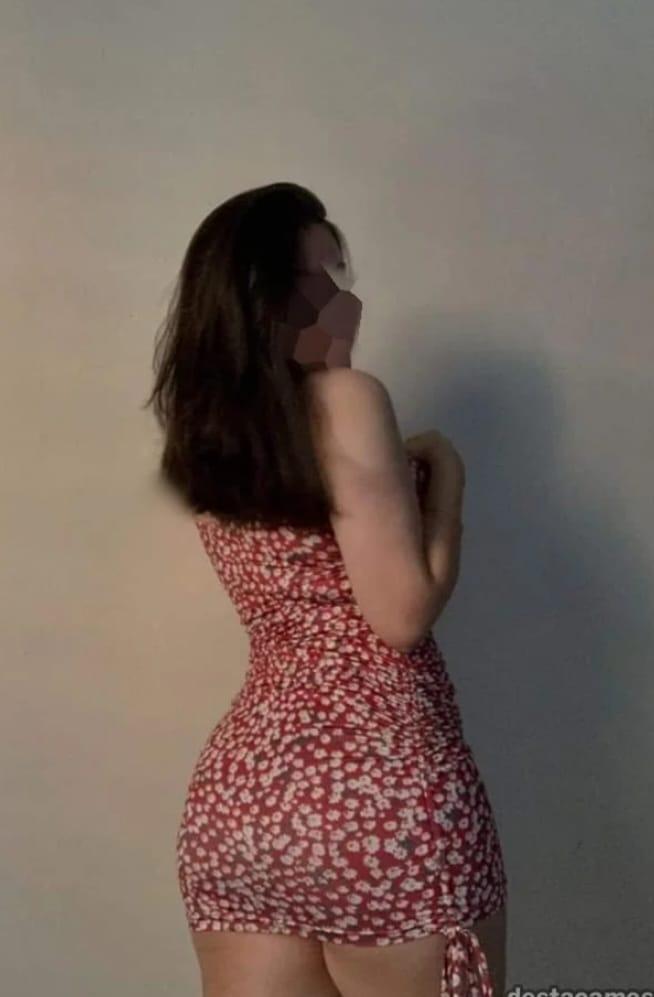 654861325: Chica busca chico en Málaga