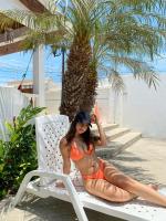 643878228: Chica busca chico en Granada