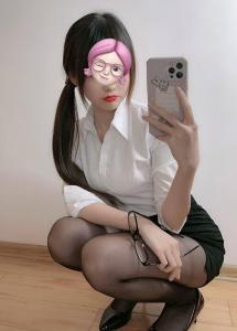 688012502: Chica busca chico en Tenerife