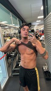 634641496: Chico busca chica en Barcelona