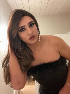 654864400: Transexual en Albacete