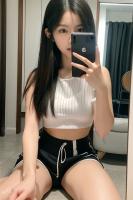 688166318: Chica busca chico en Barcelona