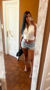 697537672: Chica busca chico en Madrid