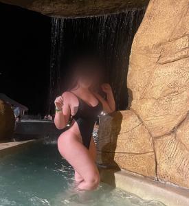 613780781: Chica busca chico en Pontevedra