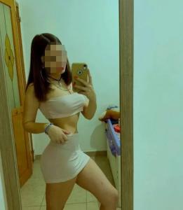 677855246: Chica busca chico en Valencia