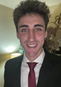 696758093: Chico busca chica en Valencia