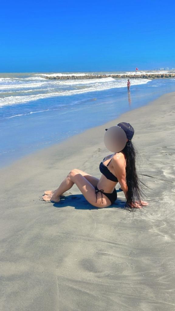 Chica busca chico en Almería: 