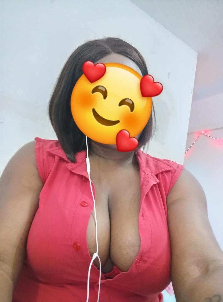 Chica busca chico en Almería: 