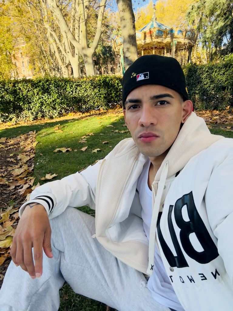 Chico busca chica en Madrid: 