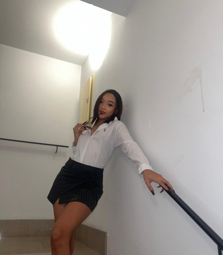 Chica busca chico en Mallorca: Chica busca chico