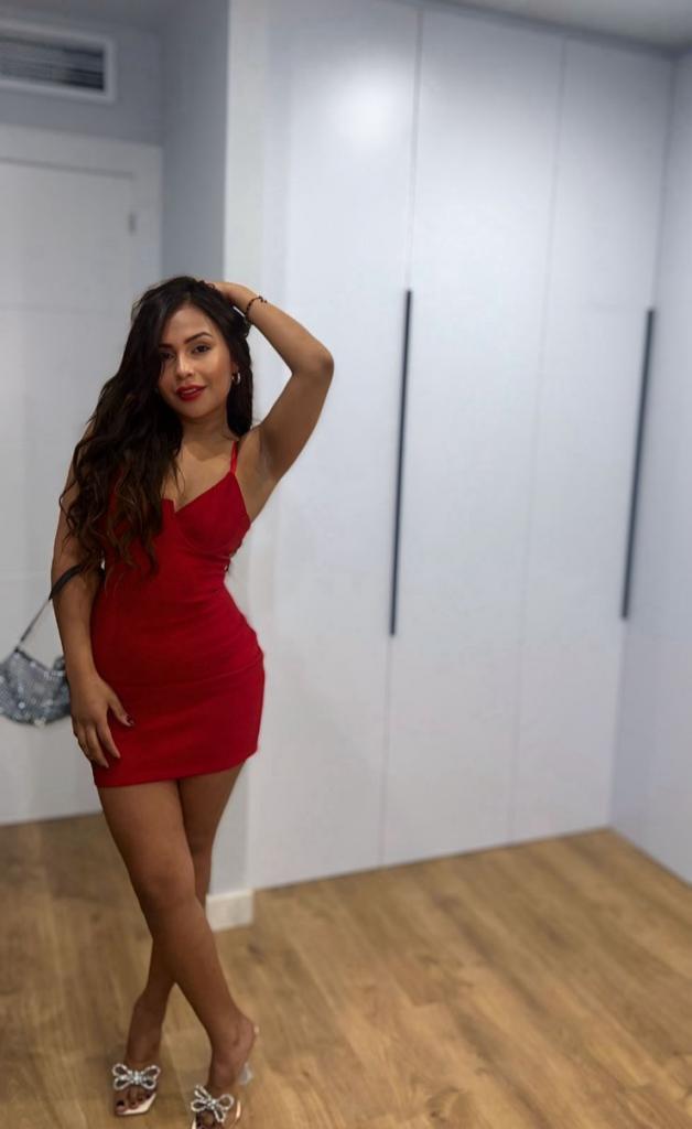 Chica busca chico en Huelva: 