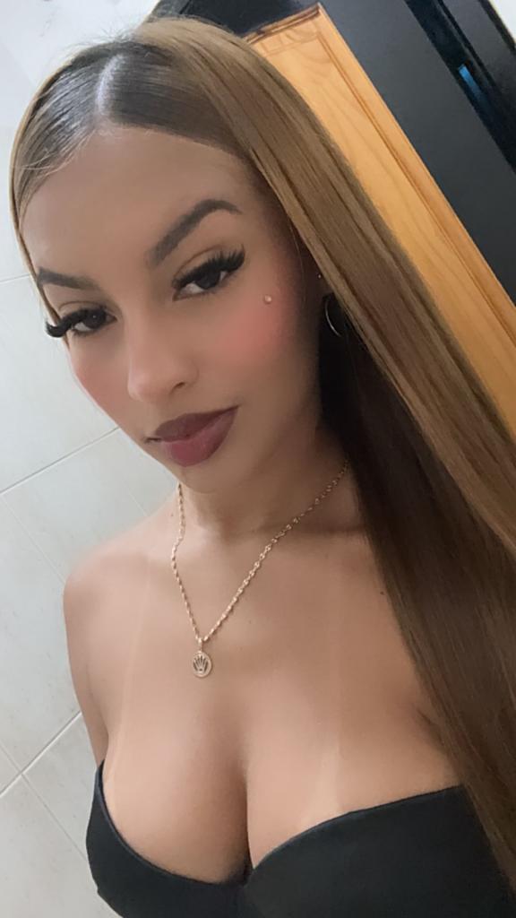 Chica busca chico en Tenerife: 