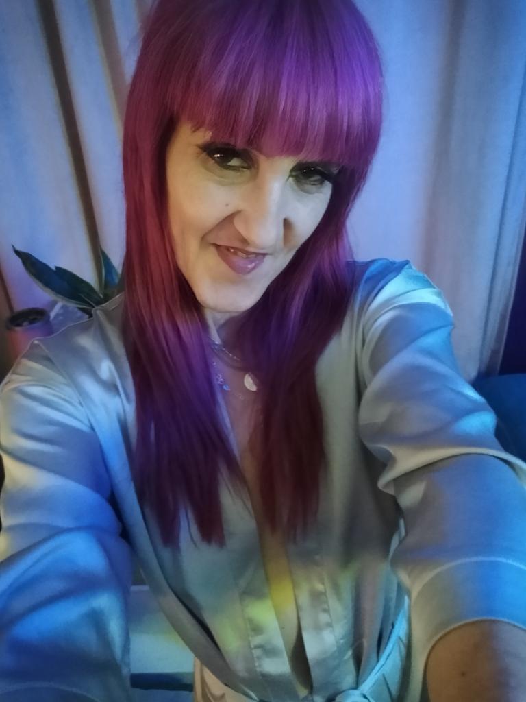 Chica busca chico en Asturias: Chica busca chico