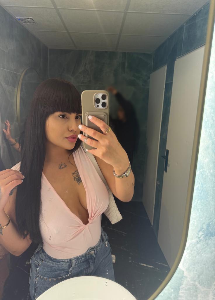 Chica busca chico en Murcia: 