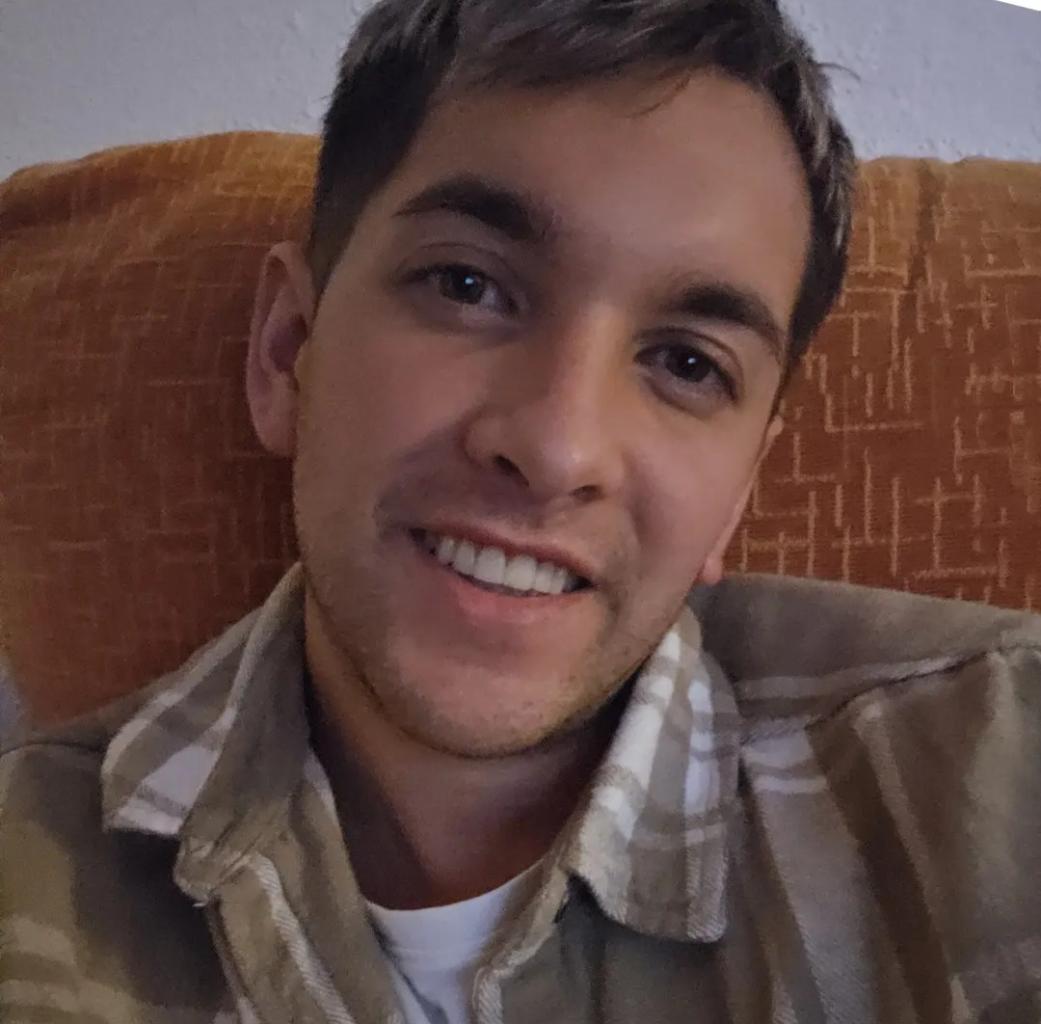 679184224: Chica busca chico en Huelva