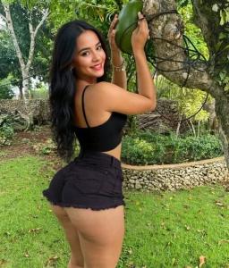 600654896: Chica busca chico en Sevilla