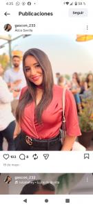 673455137: Chica busca chico en Sevilla