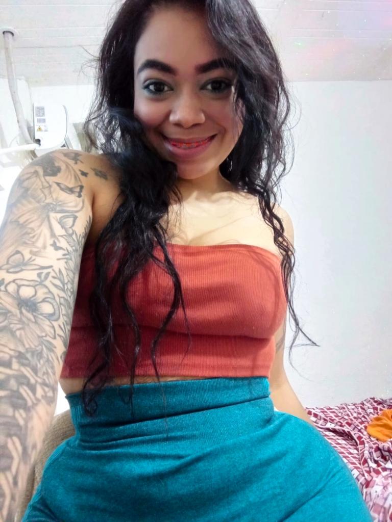 Chica busca chico en Tenerife: Chica busca chico