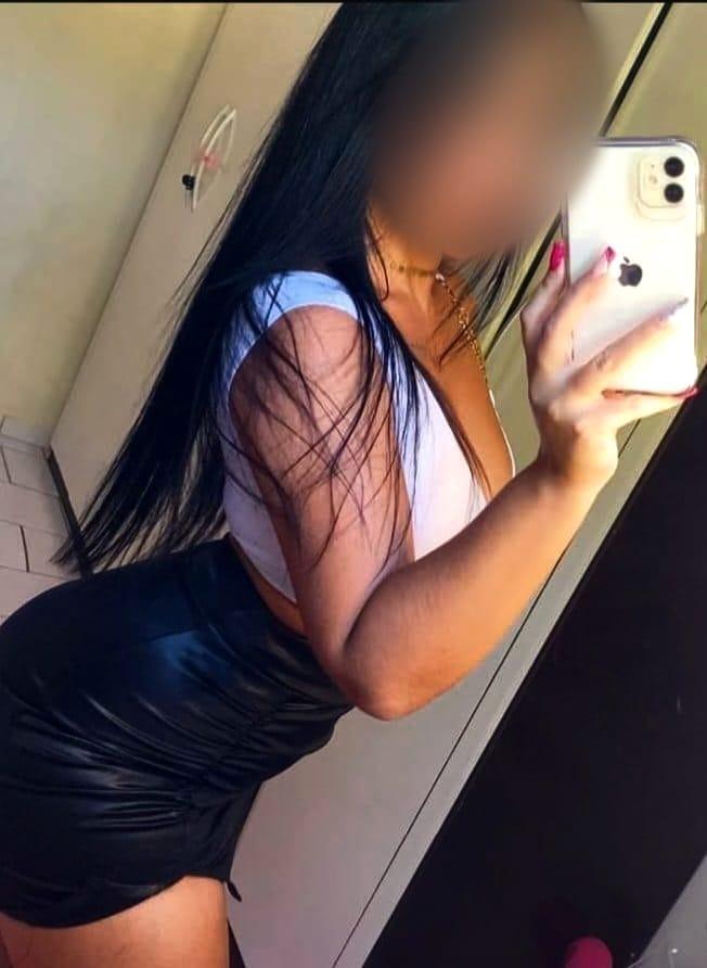 Chica busca chico en Orense: 