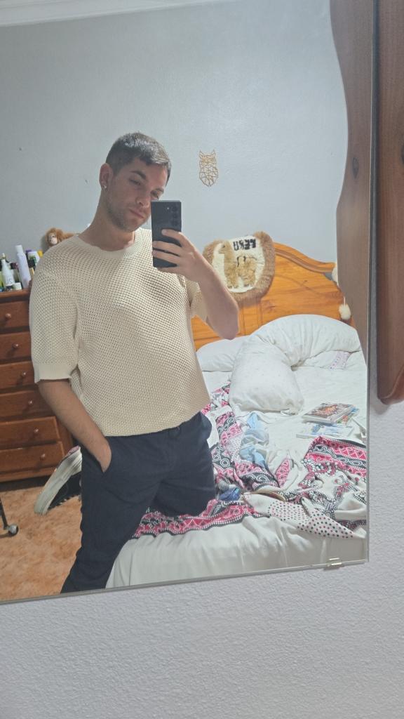 Chico busca chica en Huelva: 