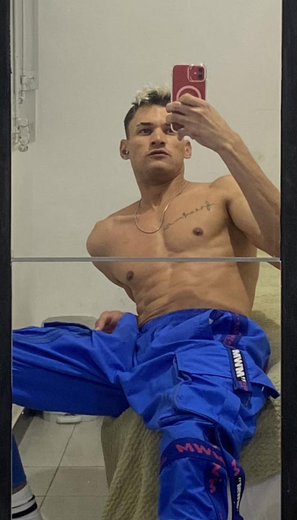 Chica busca chico en Barcelona: 