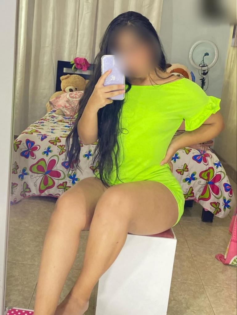 Chica busca chico en La Coruña: 