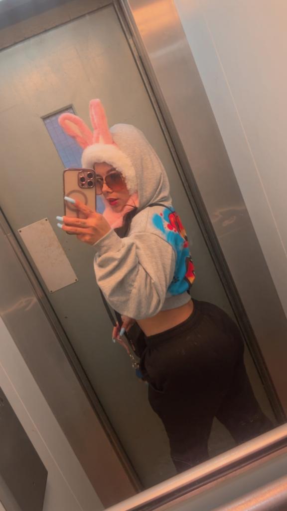 Chica busca chico en Cádiz: 