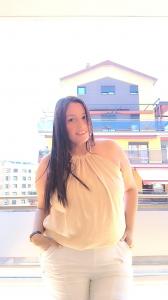 607881655: Chica busca chico en Madrid