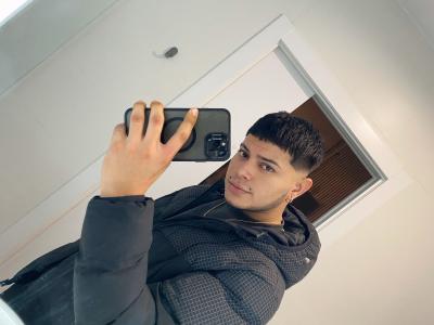 678689531: Chico busca chica en Madrid