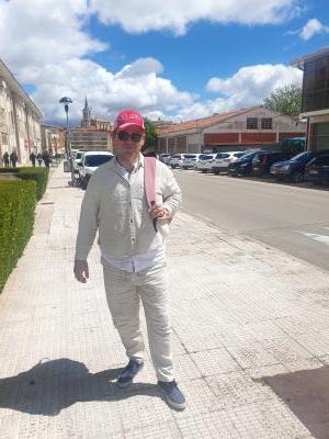 Chico busca chica en Burgos: 