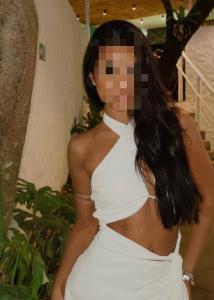 664026494: Chica busca chico en Tarragona