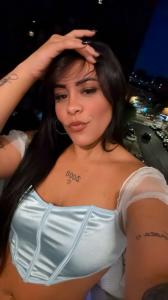 656964875: Chica busca chico en Madrid