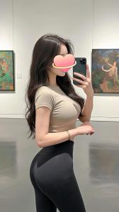 663195377: Chica busca chico en Madrid