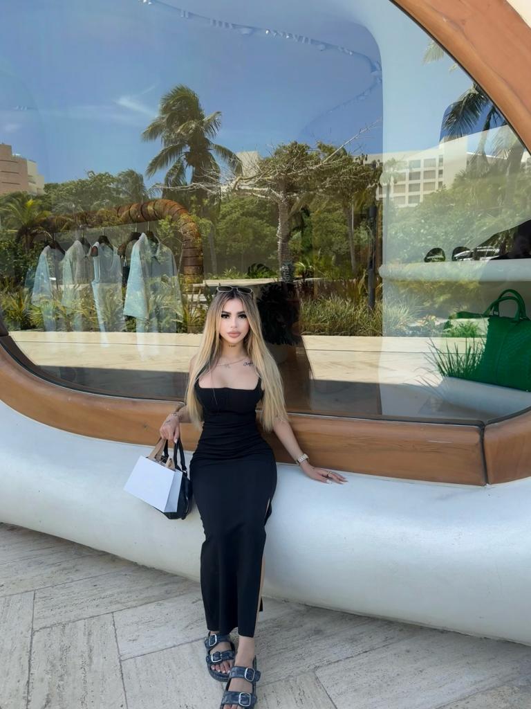 666266243: Chica busca chico en Málaga