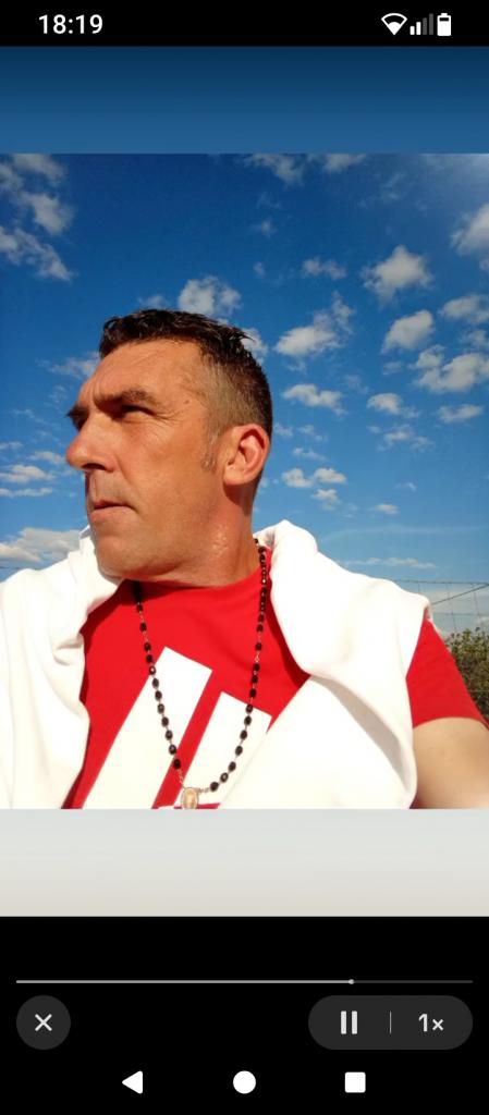 Chico busca chica en Málaga: 