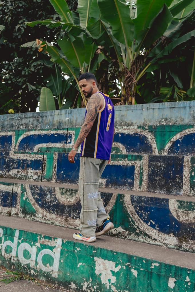 Chico busca chica en Barcelona: 