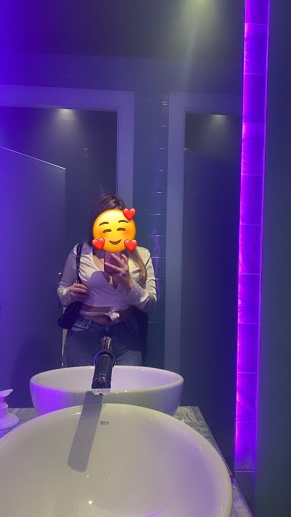 Chica busca chico en Barcelona: 