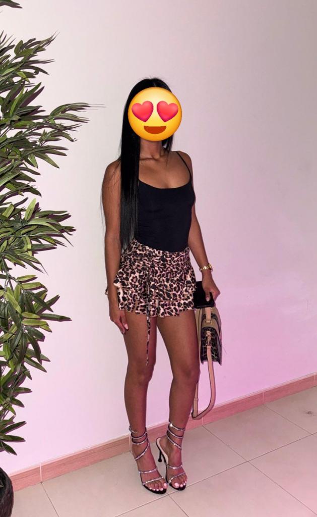 651772515: Chica busca chico en La Coruña