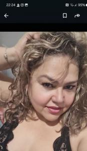 628843337: Chica busca chico en Orense