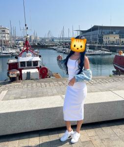 651772515: Chica busca chico en La Coruña